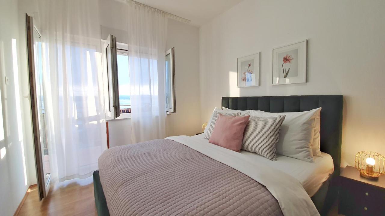 Seaview Apartment With Balcony And Terrace Barac Crikvenica Eksteriør billede
